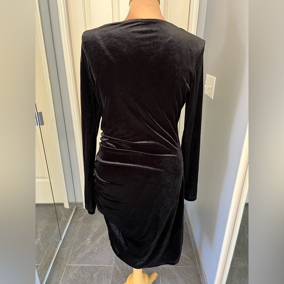 Guberry Black Velvet Faux Wrap Ruched Stretch Dress - Picture 5 of 9